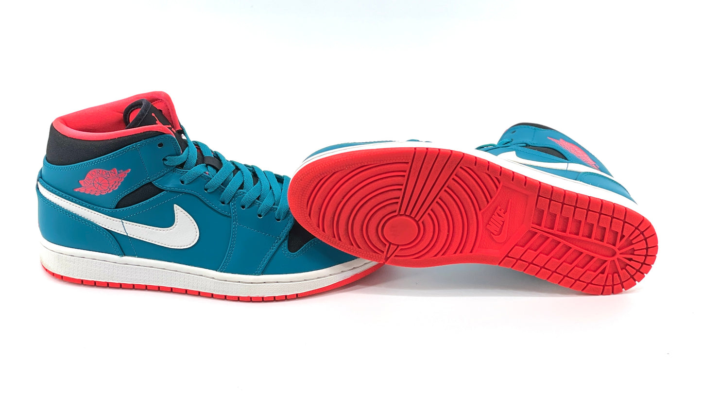 Air Jordan 1 Retro Mid 'Teal'