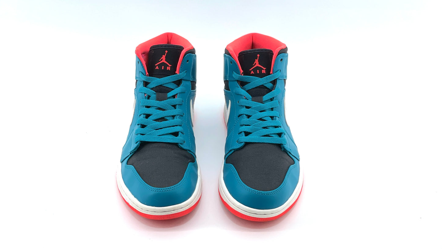 Air Jordan 1 Retro Mid 'Teal'