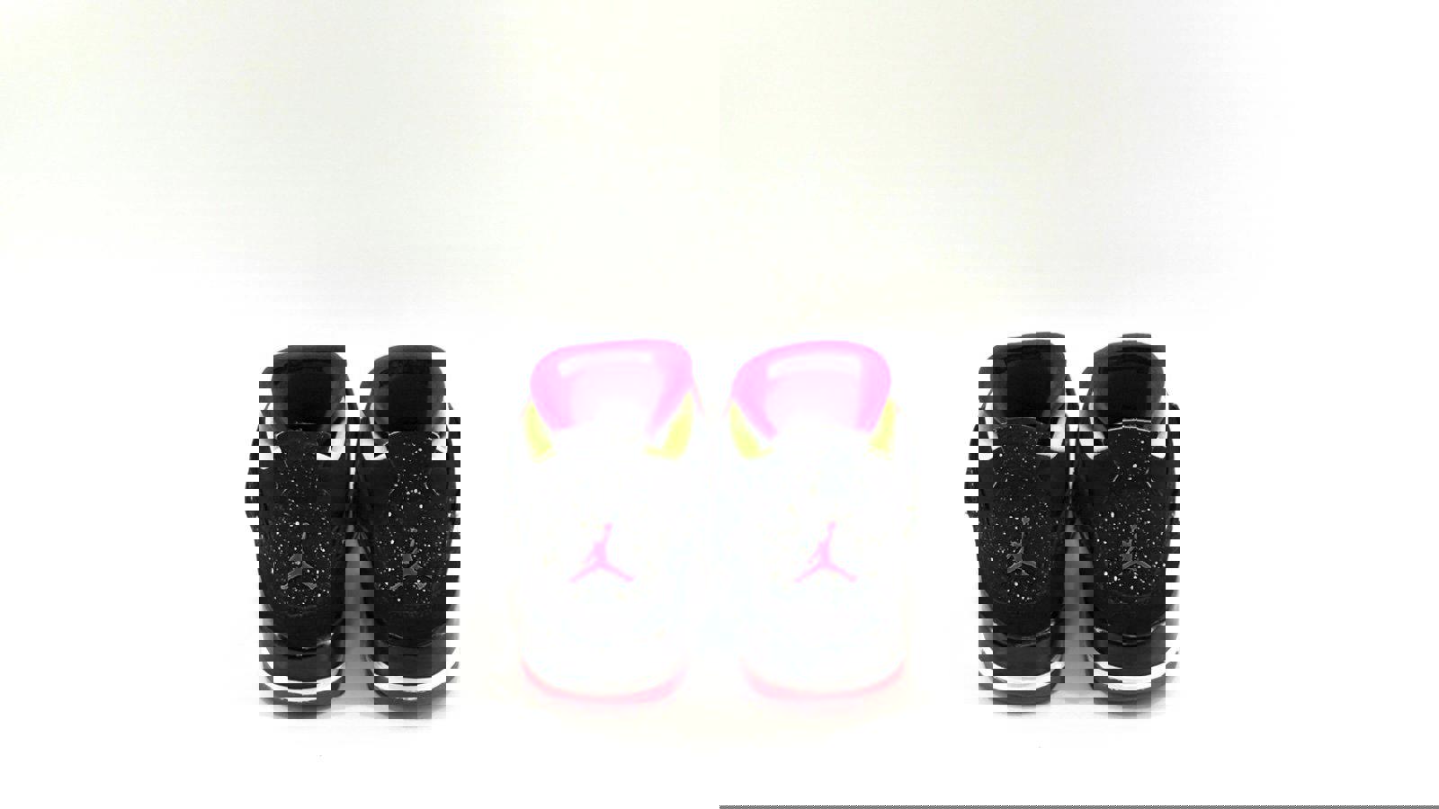 Air Jordan 4 Retro GS 'Fuchsia'