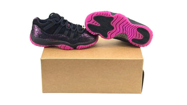 Wmns Air Jordan 11 Low 'Rook to Queen'