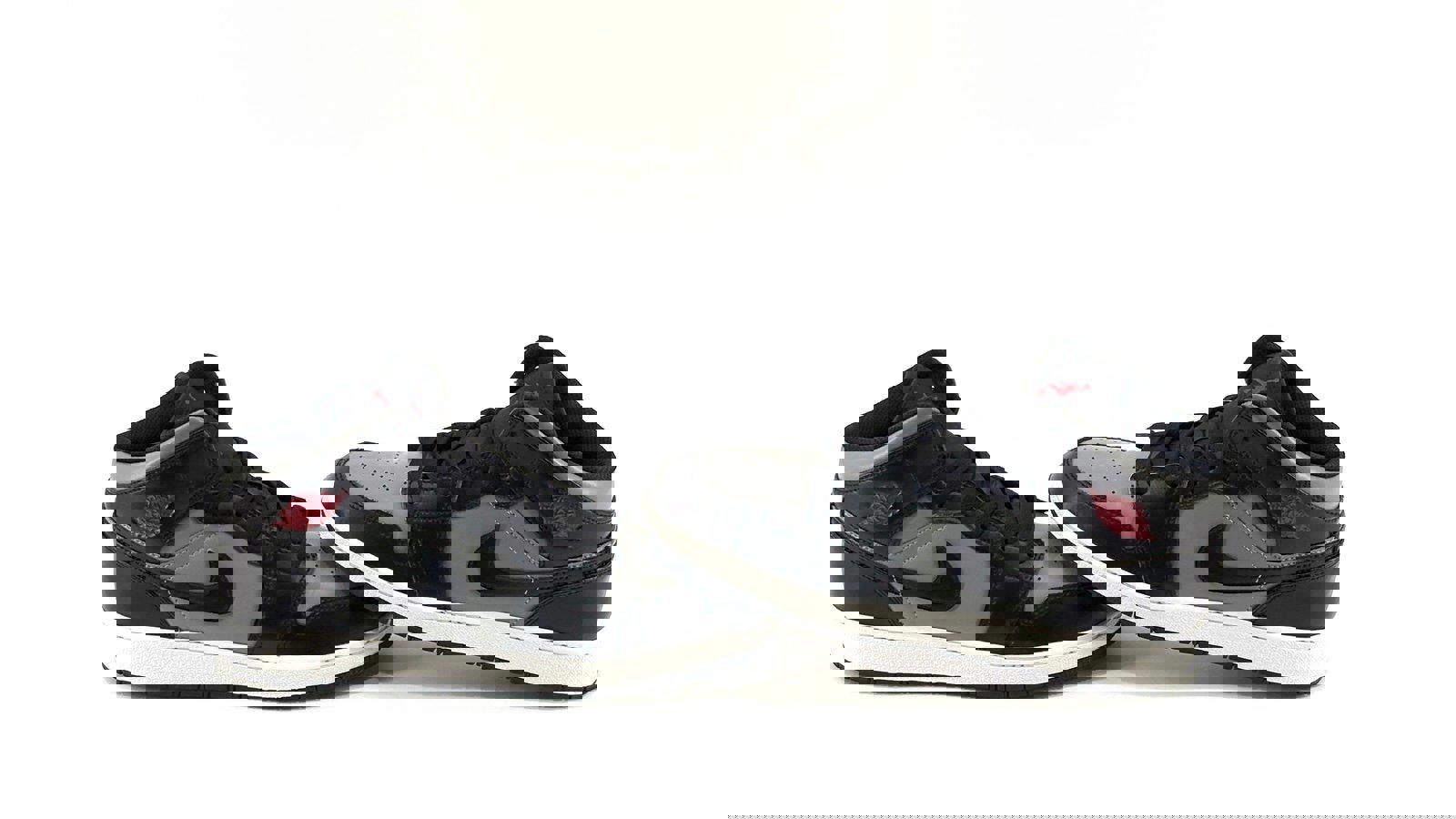 Air Jordan 1 Mid GS 'Shadow'