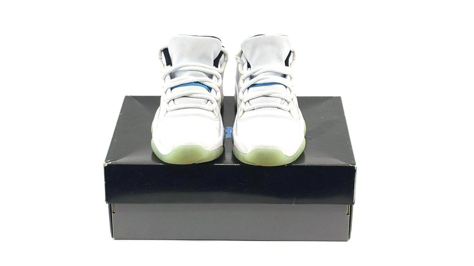 Air Jordan 11 Retro Low GS 'Legend Blue'