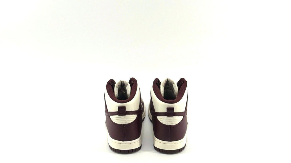 Wmns Dunk High 'Burgundy Crush'