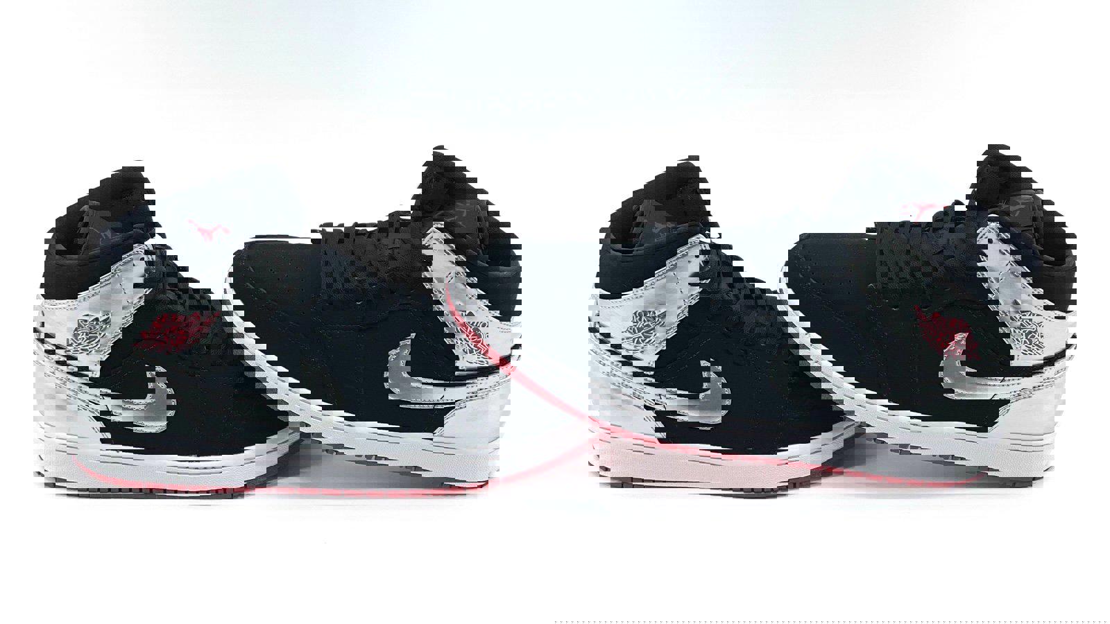 Air Jordan 1 Mid 'Johnny Kilroy'