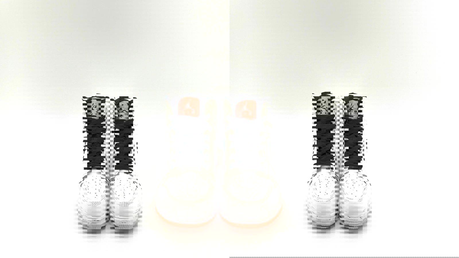 Air Jordan 1 Mid GS 'White Arctic Orange'