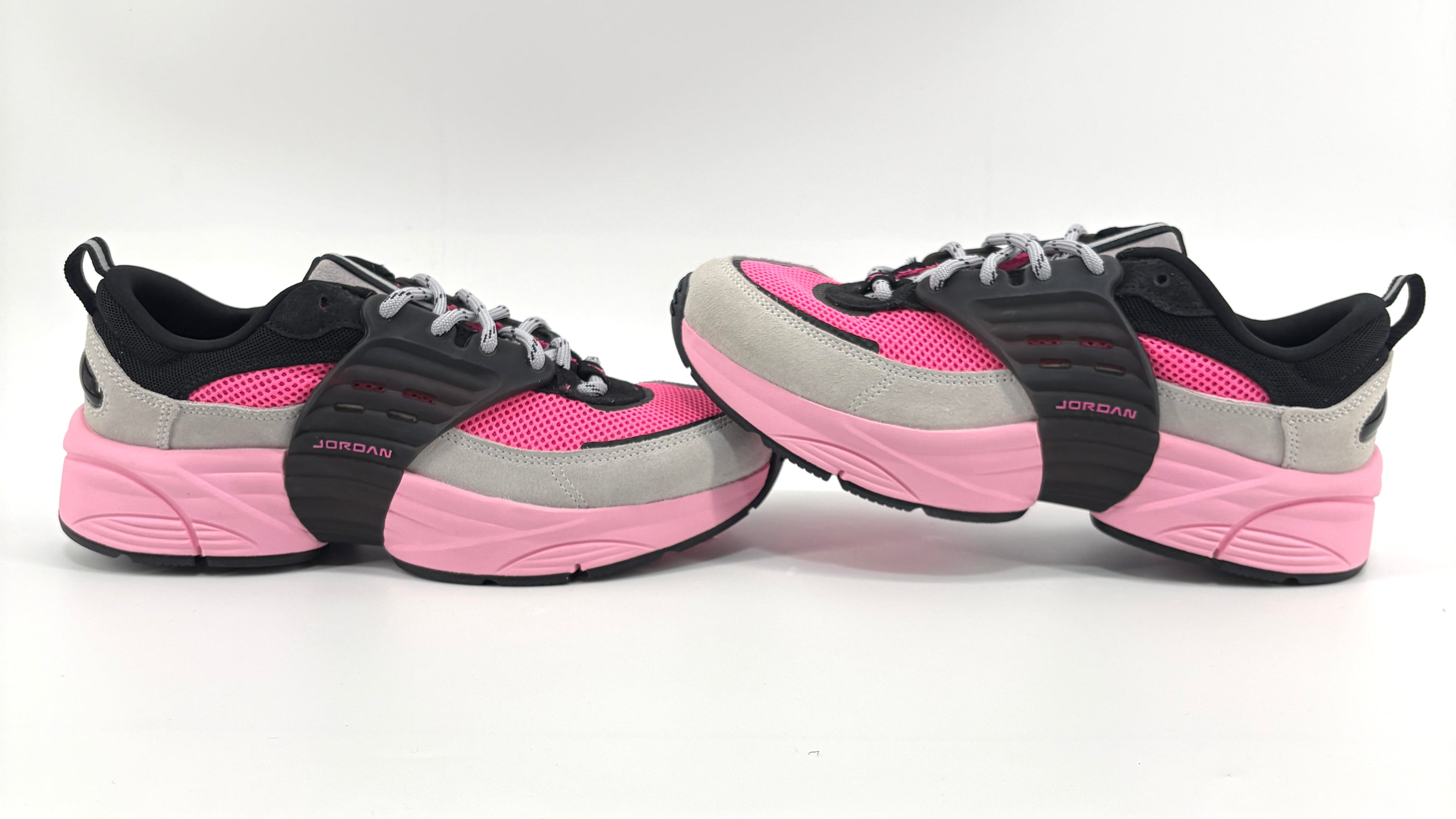 Jordan Trunner O/S Wolf Grey Pink Blast (NWOT) (No Box)