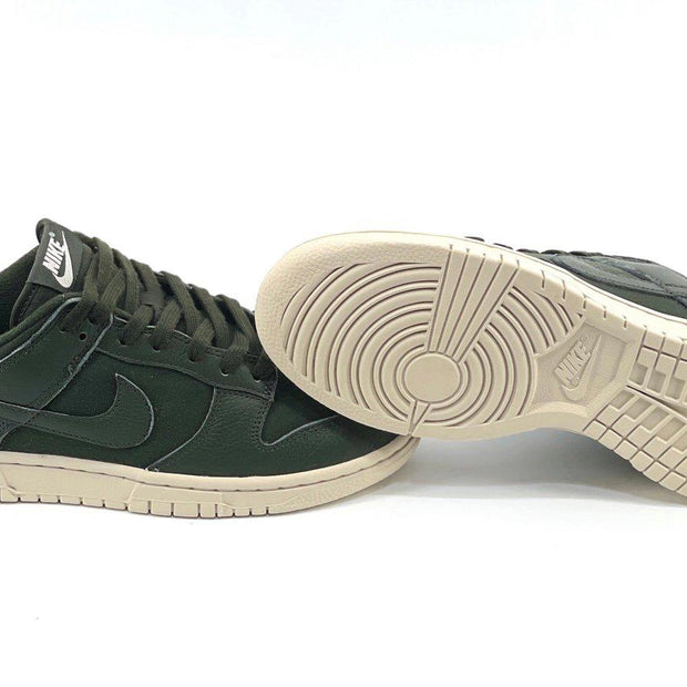 Dunk Low Premium 'Sequoia'