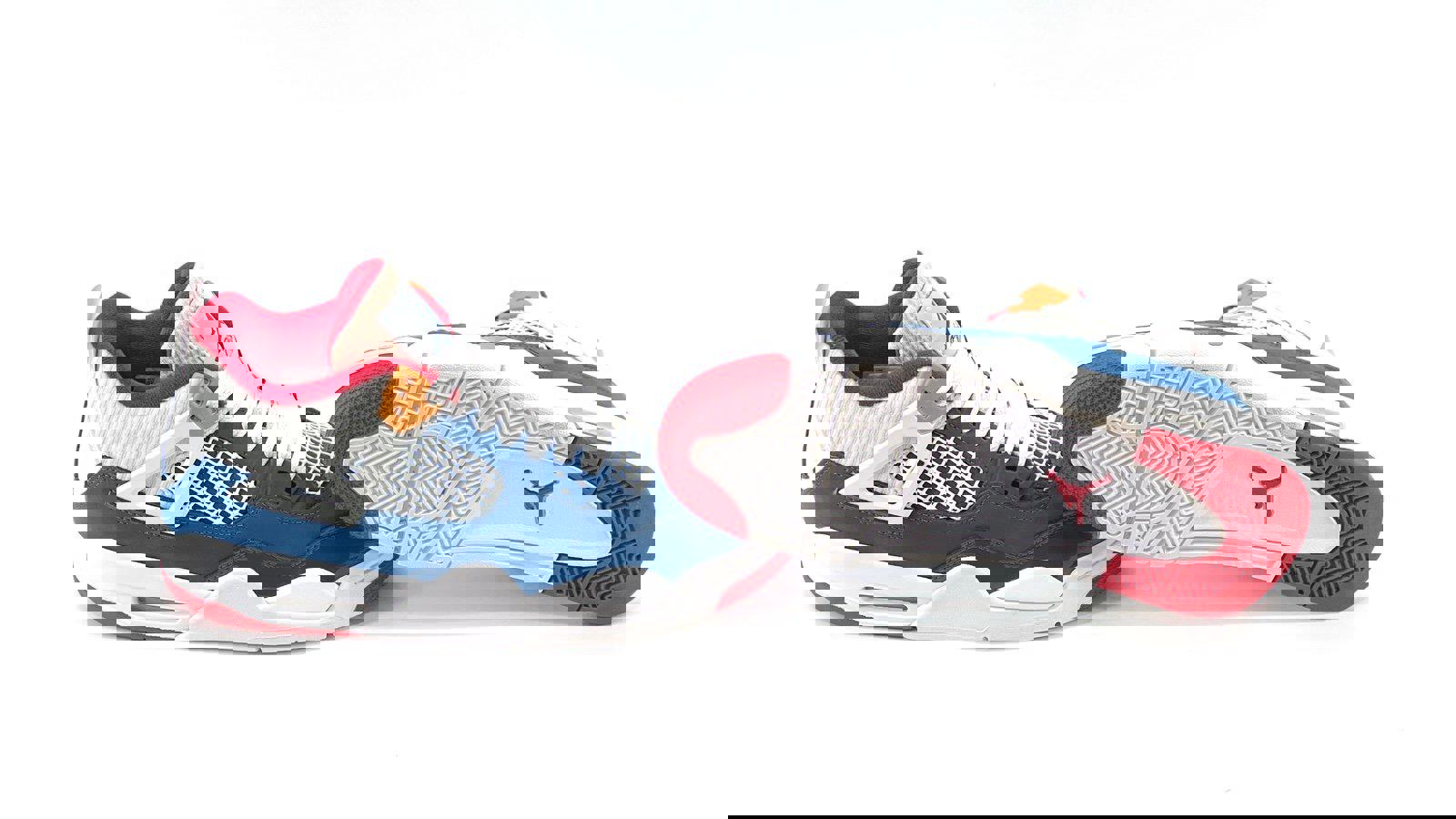 Air Jordan 4 Retro GS 'Messy Room'