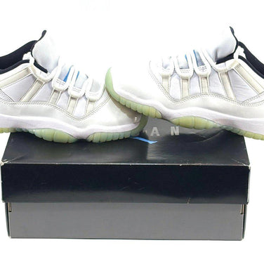 Air Jordan 11 Retro Low GS 'Legend Blue'