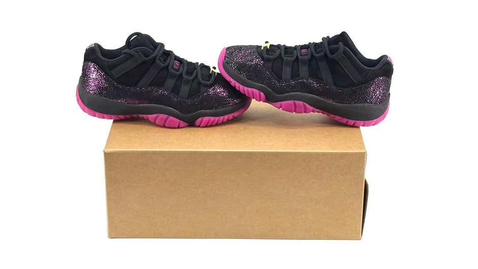 Wmns Air Jordan 11 Low 'Rook to Queen'